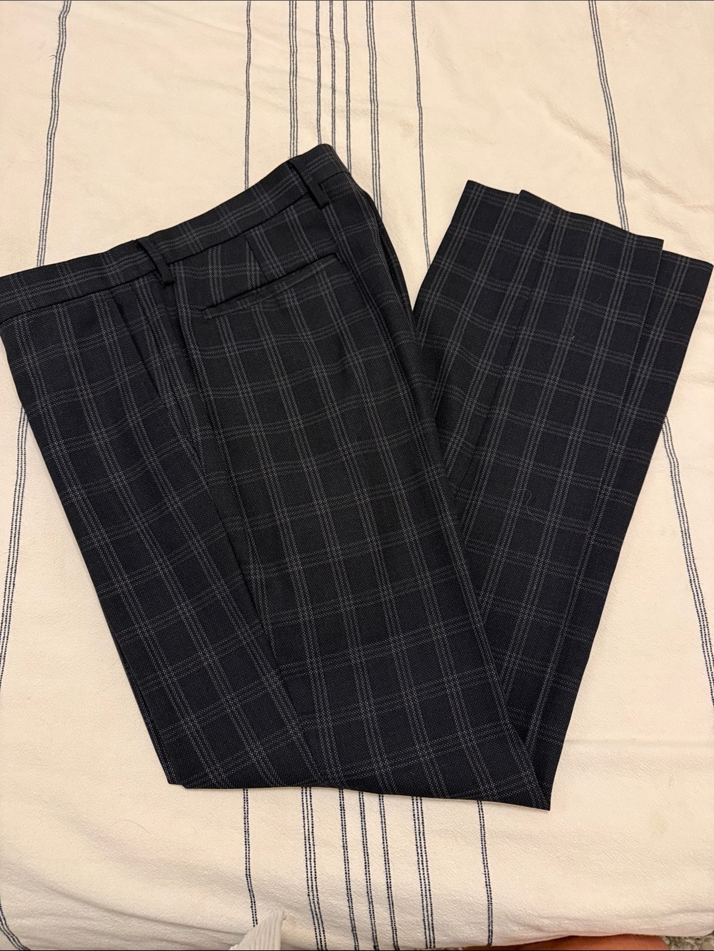 Banana Republic Men's Black Plaid Dress Pants